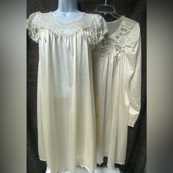 Vintage Henson Kickernick Gown Robe Set - Picture 4 of 16